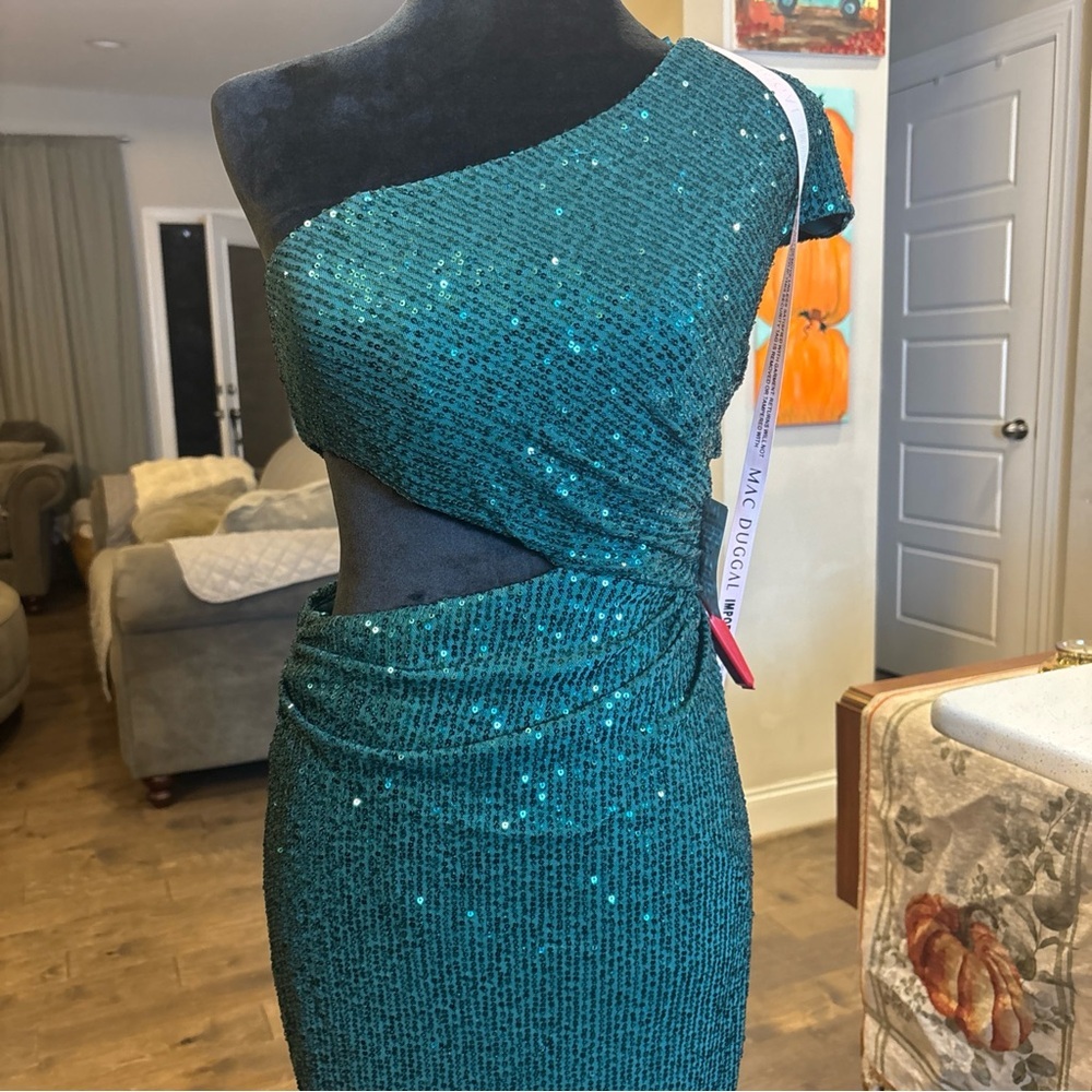 Mac Duggal Teal One-Shoulder Sequin Dress